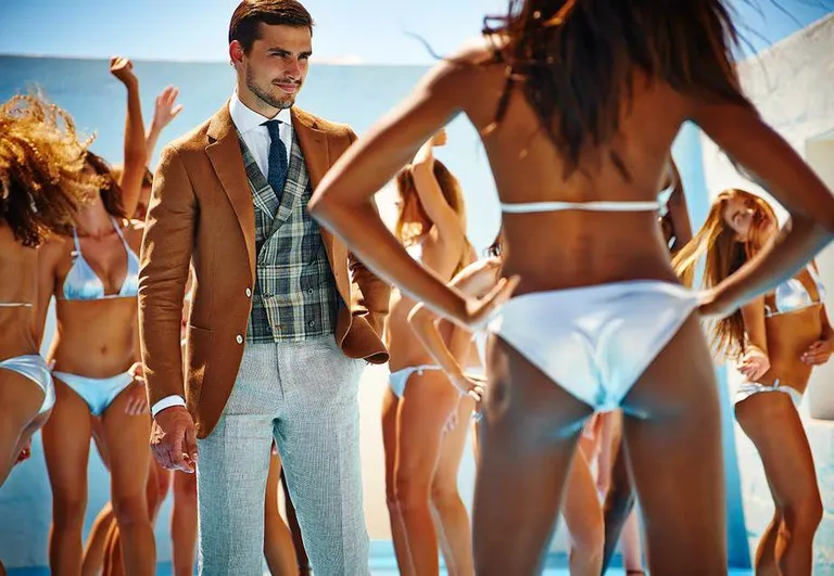 Suitsupply 2014. aasta kollektsiooni kampaania, millel oli ettevõtte kodulehel ka nn tsenseerimata versioon. Foto: kuvatõmmis