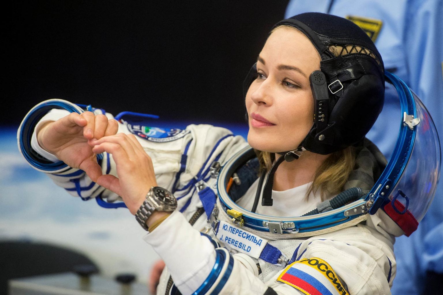 Näitleja Julia Peresild lendab kosmosesse.