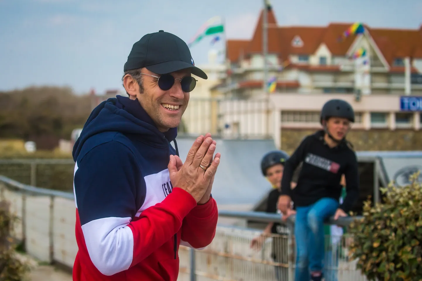 President Emmanuel Macron täna La Touqueti rannas. Homme selgub, kas ta jätkab järgmised viis aastat Prantsusmaa juhina või mitte.
