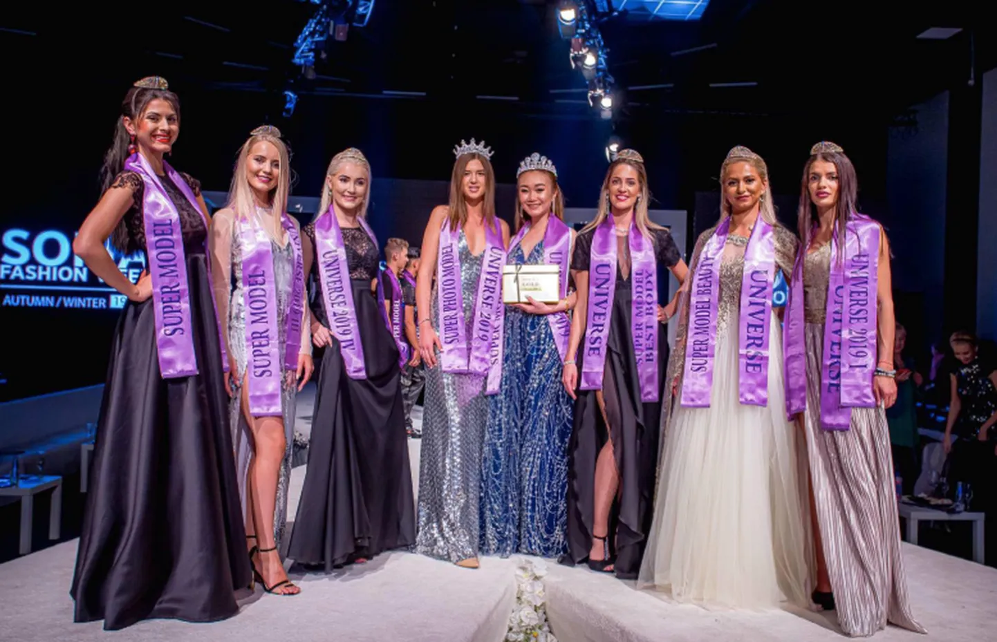 Super Model Universe 2019