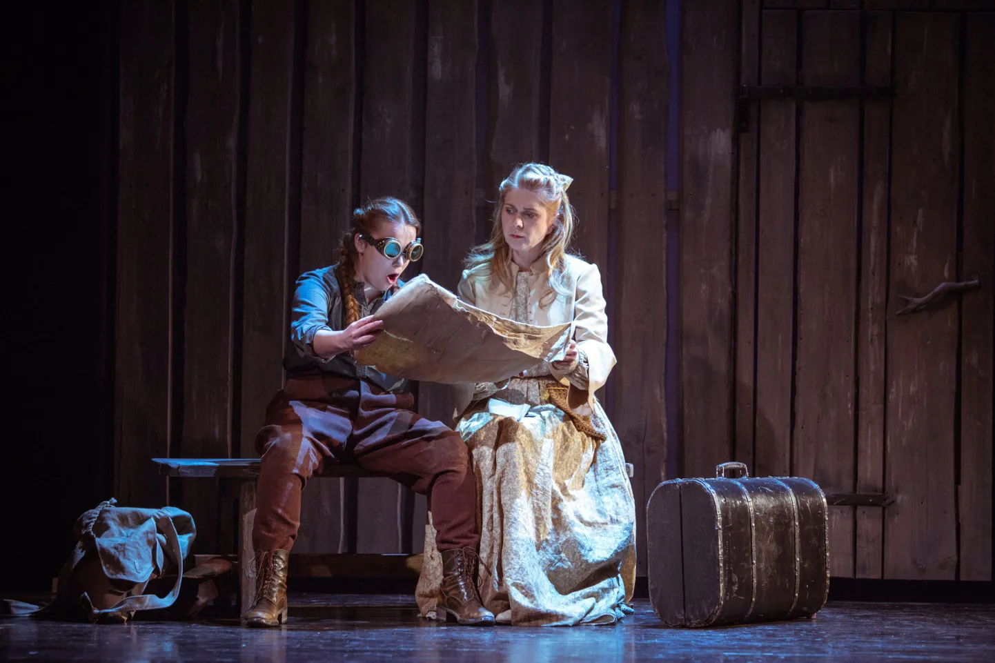 Beth Henley näidend «Küllus» Ravere teatris