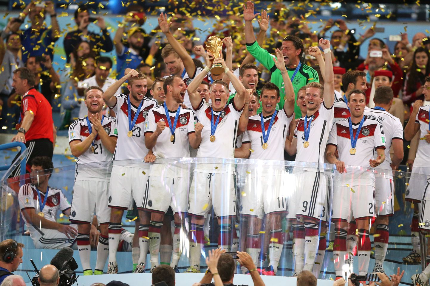 2014. aastal maailmameistriks tulnud meeskonnast kuulub seekord Saksamaa rivistusse kõigest üheksa mängijat.