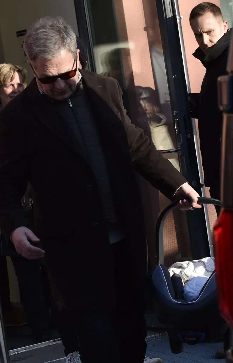 Sauli Niinistö pojaga