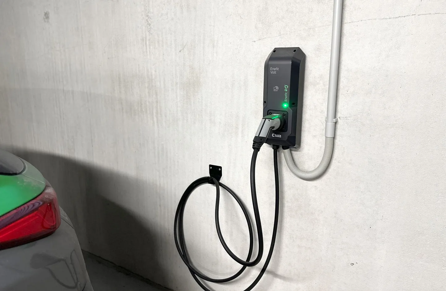 Selline näeb välja personaalne elektriauto laadija kortermaja elanikule.