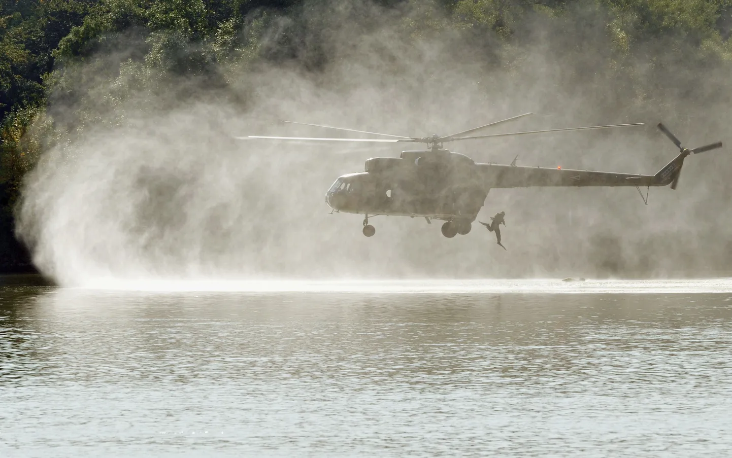 Vene kopter MI-8