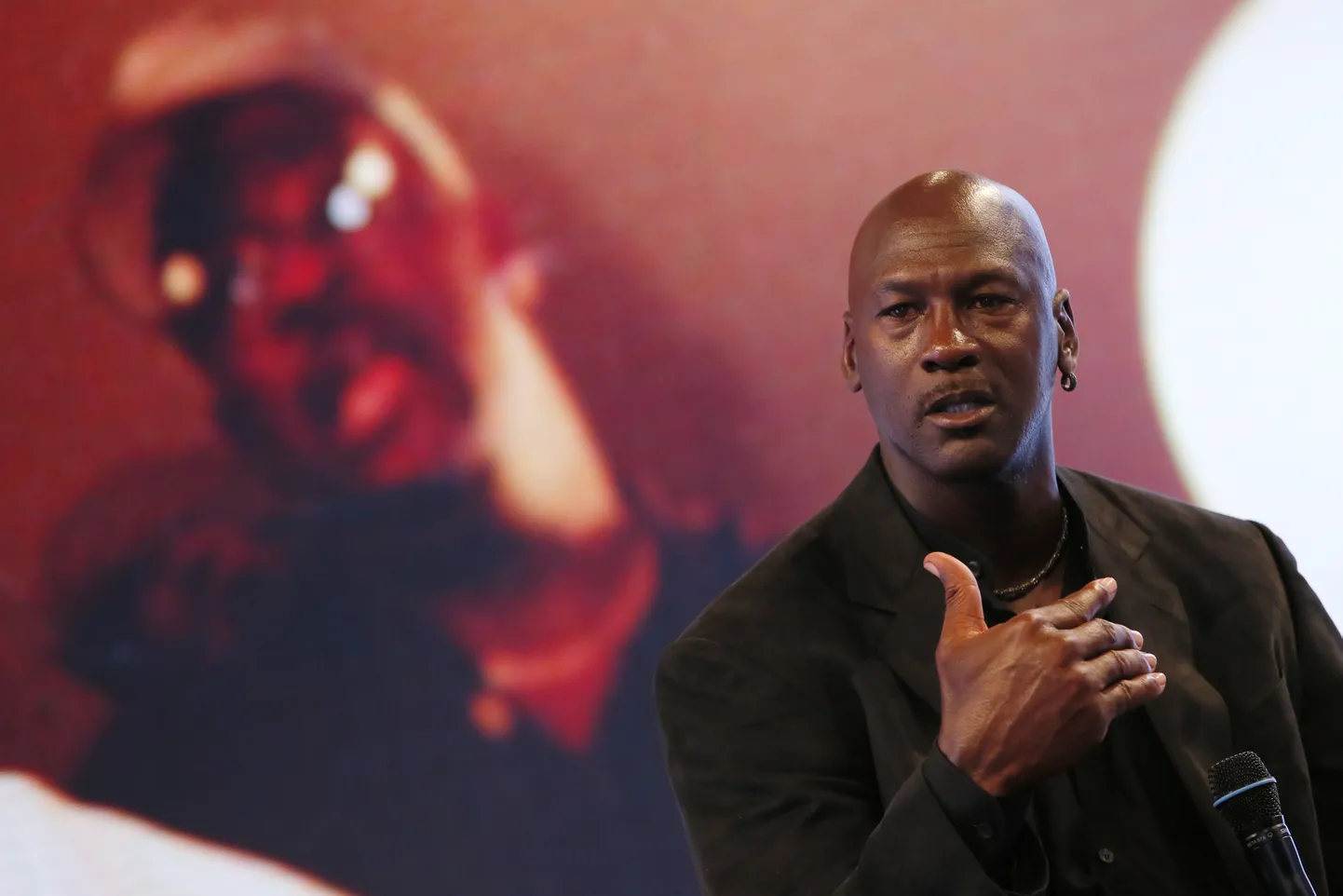 Korvpallilegend MIchael Jordan.