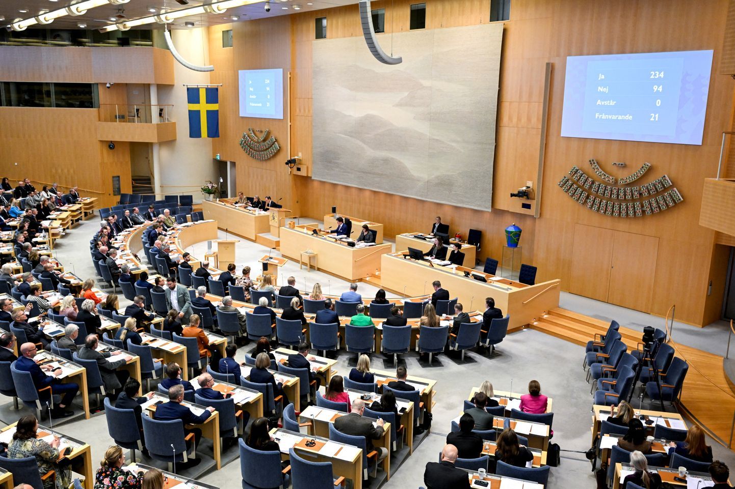Шведский парламент обсуждает новый закон о гендерной идентичности.