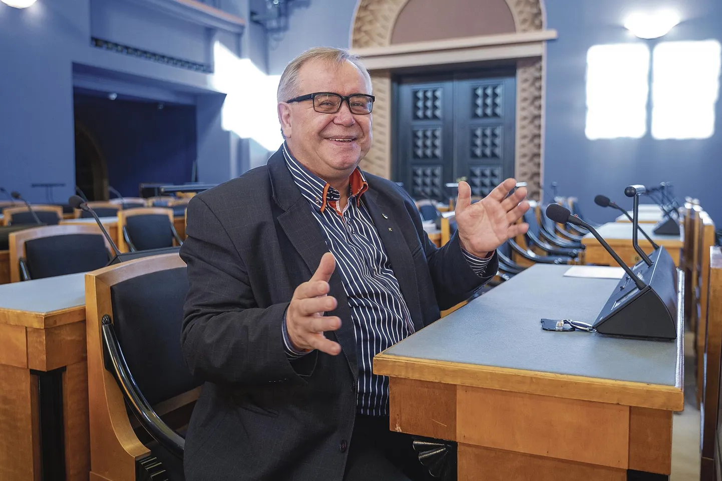 Sellel ­kohal istub riigikogu ­liige Aadu Must siis, kui parlament teeb tööd.