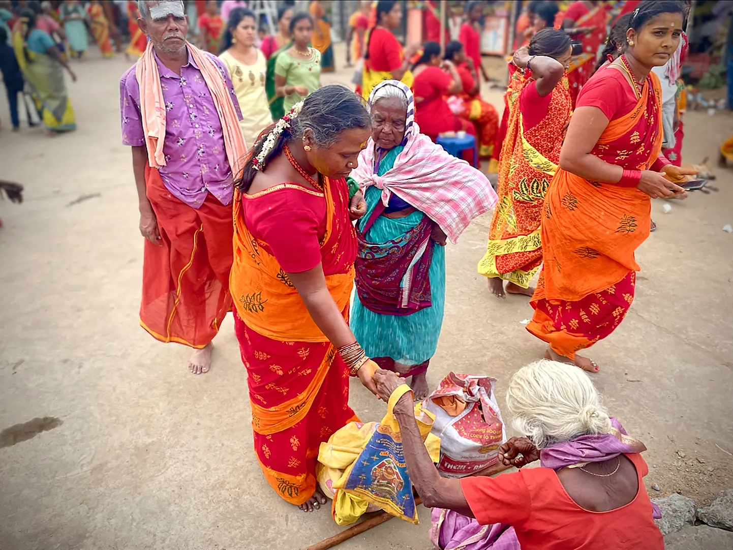 Annetust ei küsita üksnes turistidelt, vaid küsimine ja andmine on India kultuuri loomulik osa.
