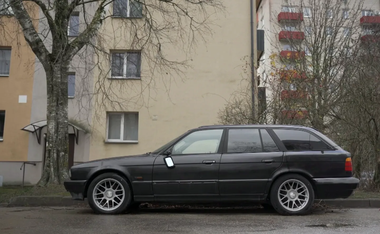 Брошенный BMW