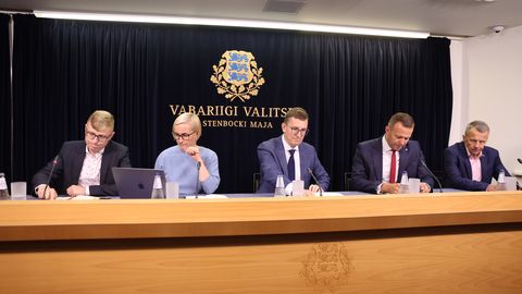 TÕNIS LUKAS ⟩ Valitsus tembutas täna taas eestikeelsele õppele üleminekuga
