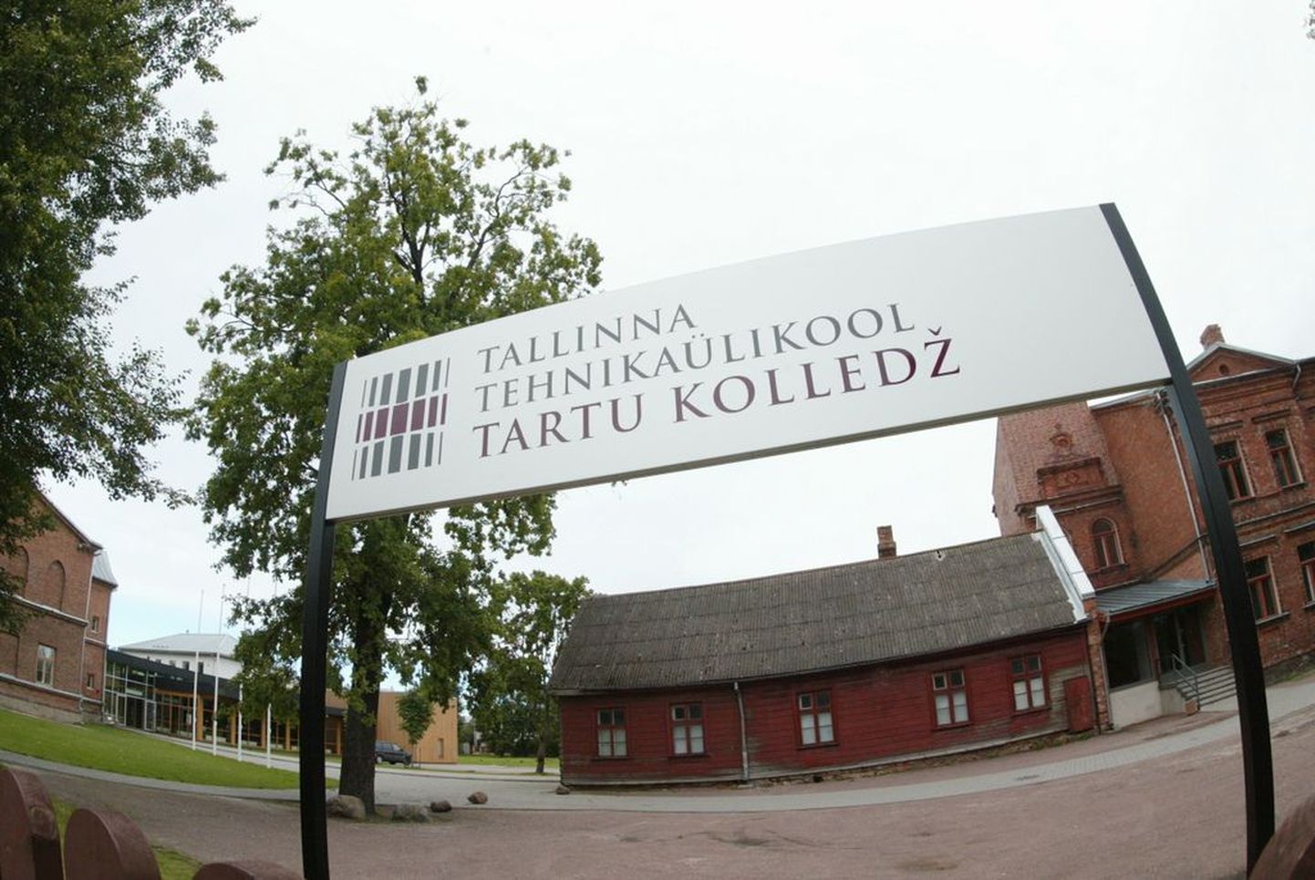 Tallinna Tehnikaülikooli Tartu kolled.