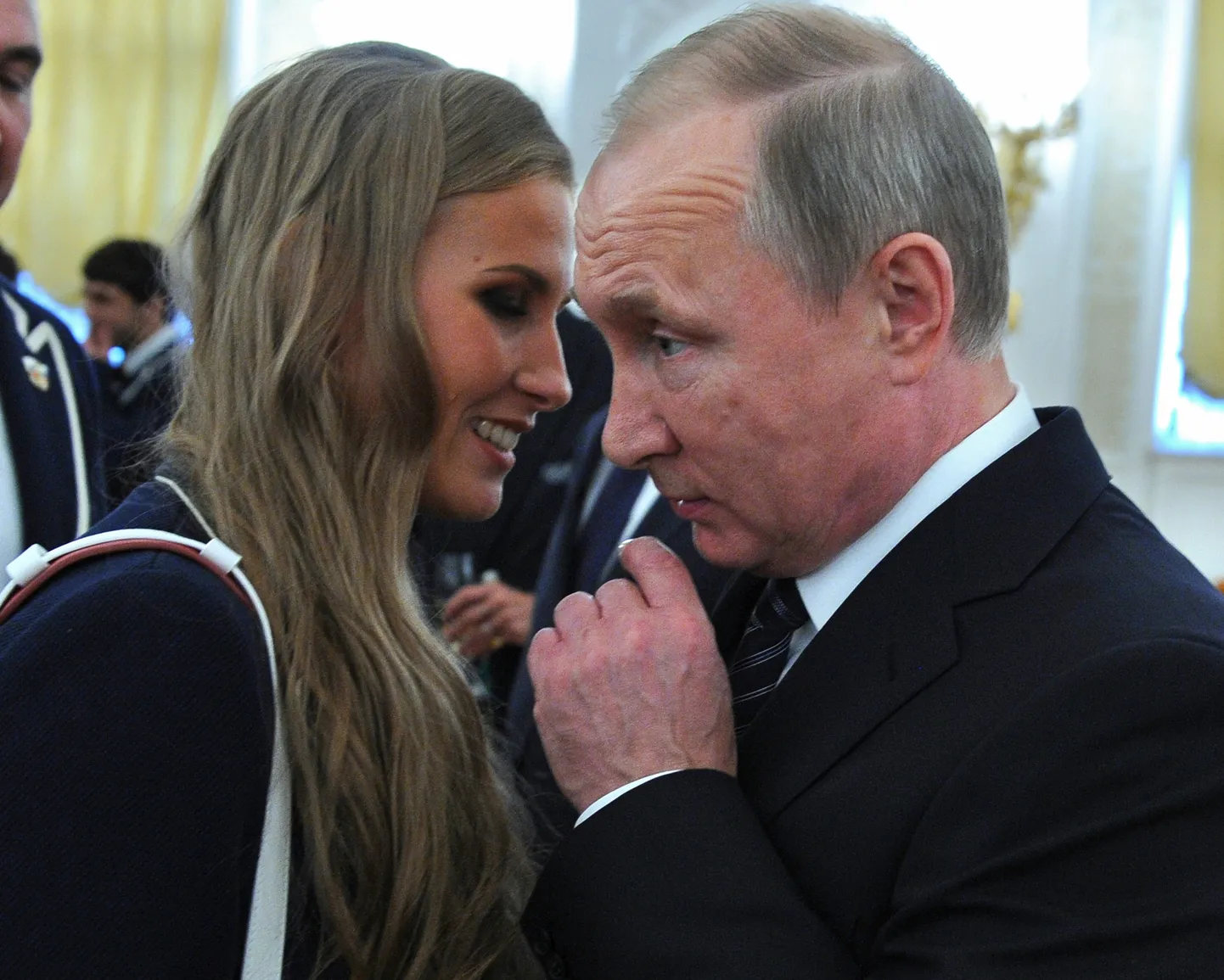Alla Šiškina (vasakul) koos Venemaa presidendi Vladimir Putiniga.