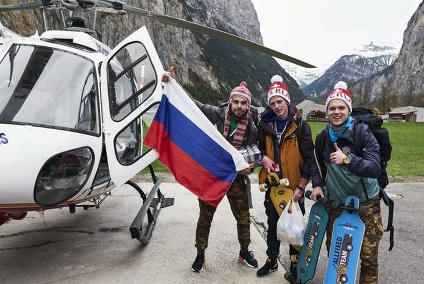 Tudengid üle maailma reisivad sel nädalal Euroopas kasutades raha asemel Red Bulli purke