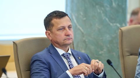 Minister Krauze poziva k lovu na nevarne divje živali v bližini naselij