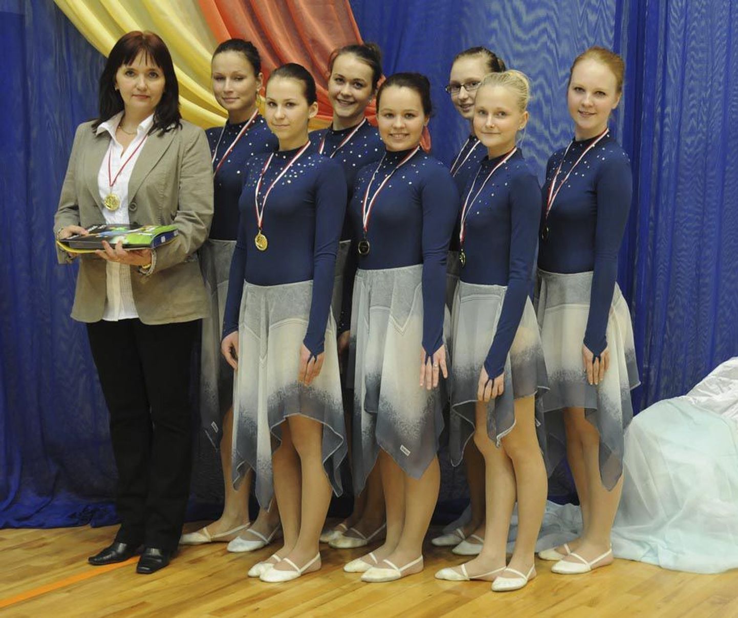 Koolispordi liidu võimlemisfestivalil anti üks laureaaditiitel Viljandi Jakobsoni kooli rühmale.