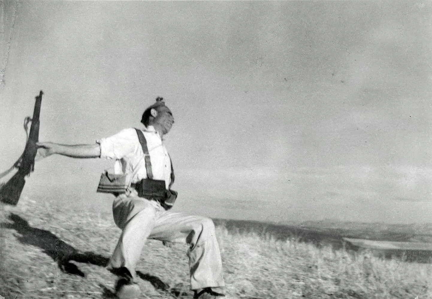Robert Capa «Langev sõdur»