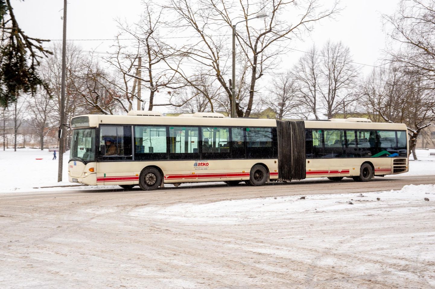 Uued liigendbussid võetakse Pärnu lähiliinidel kasutusele isegi enne lepingu tähtaega, augusti lõpus.