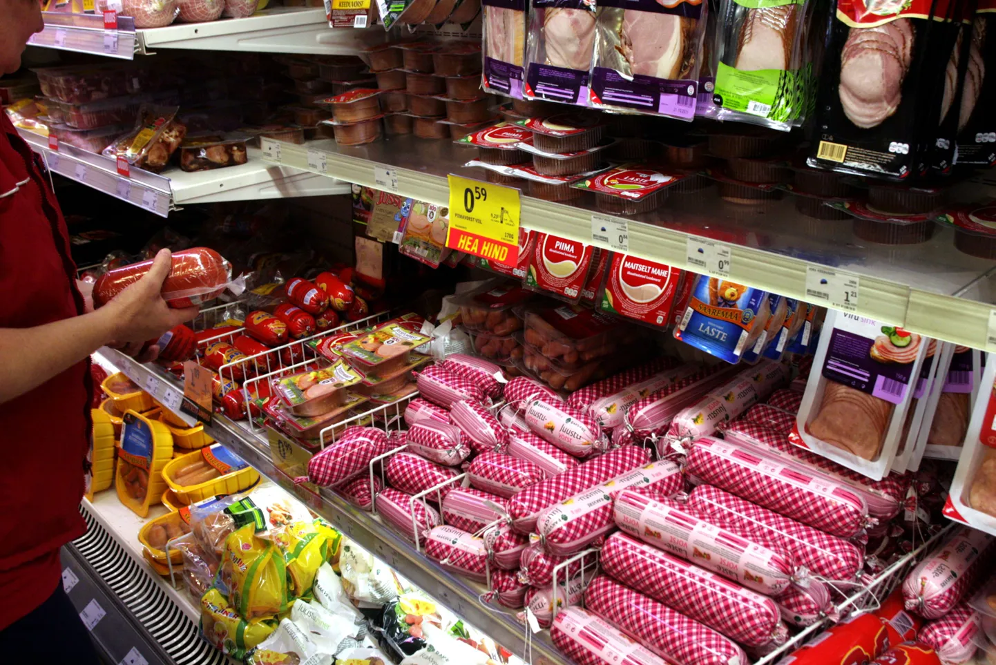 Keeduvorsti- ja viineriletid on pea täielikult vaid kodumaiste toodete all.