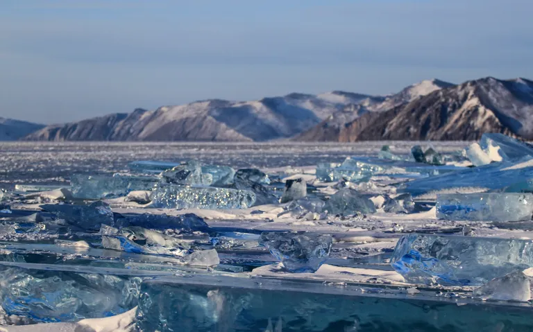 Baikali järv talvel