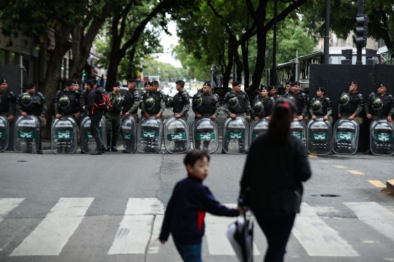 Politseinikud Buenos Aireses.