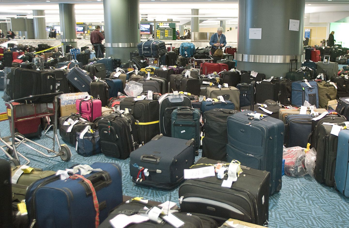 Lennufirmad: aastas kaob miljon reisikohvrit