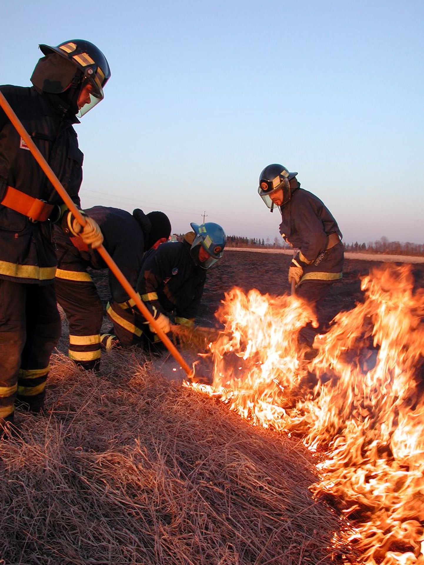 Suur osa Järvamaa kulupõlengutest toimub aprillis. Pildil paari aasta tagune põleng Vodjal.