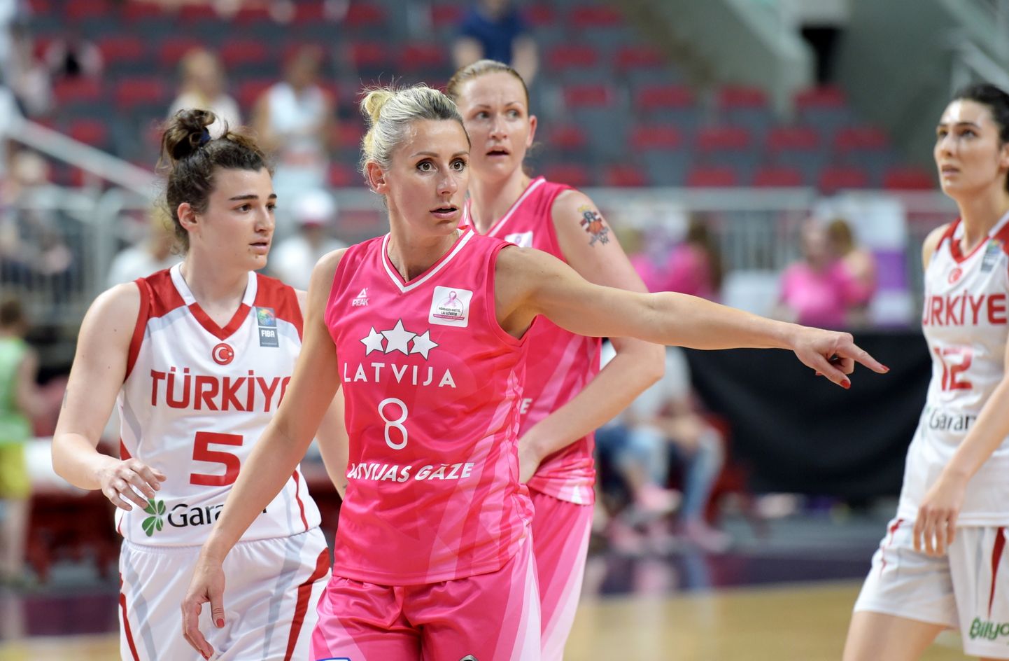 Gunta Baško savā pēdējā 195.basketbola spēlē, kurā tiekas ar Turcijas sieviešu valstsvienību