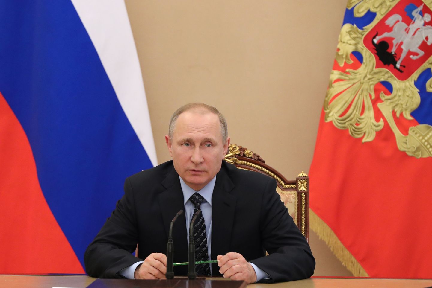 Vene presidendi pressisekretär Dmitri Peskov ütles aprillis, et nendeni pole seksuaalvähemuste tagakiusamisest Tšetšeenias mingeid teateid jõudnud.