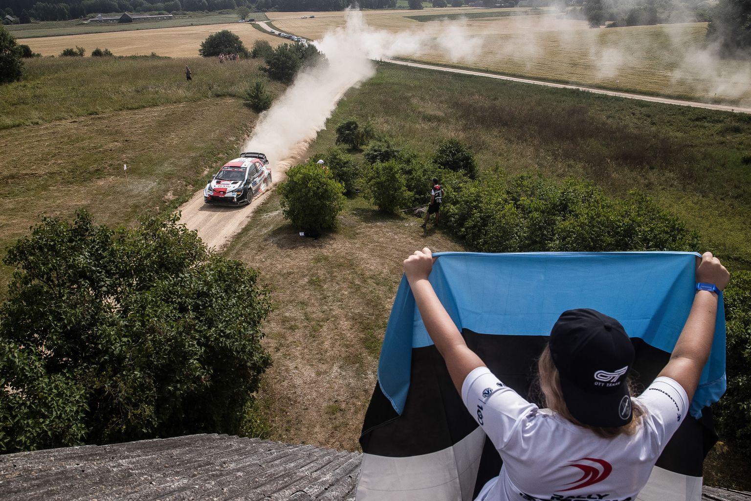 Ralli MM-sarja etapp toimub Eestis kolmandat korda. WRC üks ninamehi Simon Larkin kinnitas, et nende huvi on näha Rally Estoniat MM-kalendris ka järgmistel aastatel.