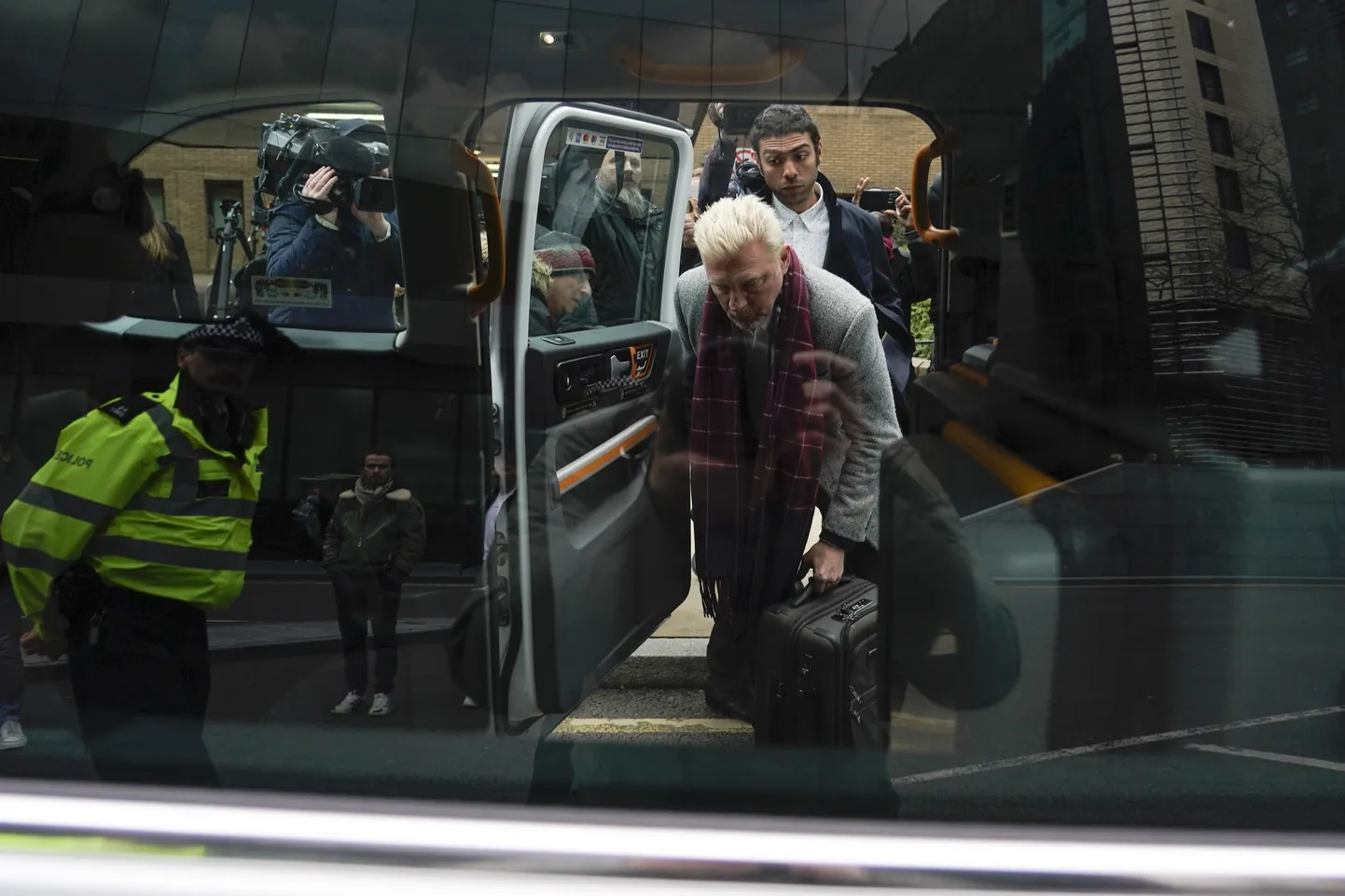 Boris Becker 8. aprillil Londoni kohtus.