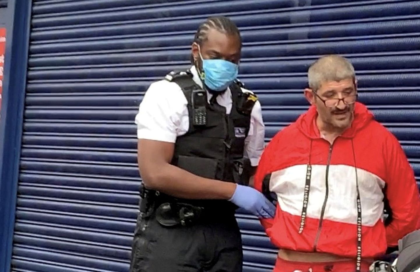 Londoni politsei pidas kinni laulja George Michaeli ekskallima Fadi Fawazi