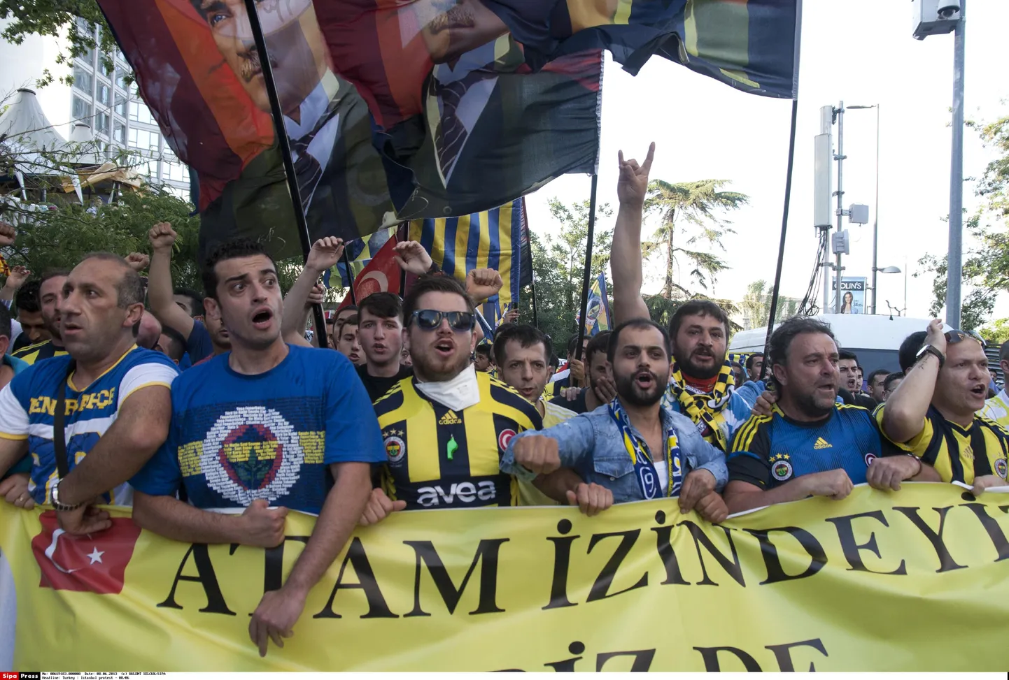 Fenerbahce fännid.
