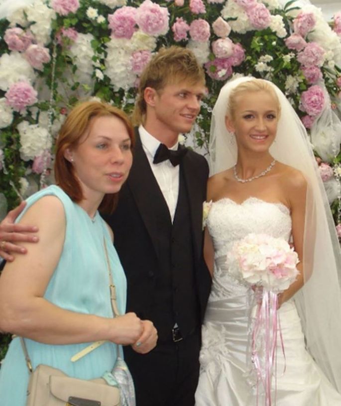 «Уже забронировала отель»: Ольга Бузова рассказала о подготовке к свадьбе