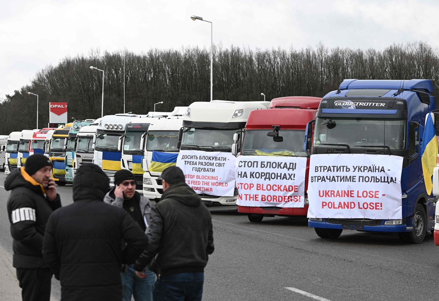 Ukraina autojuhid avaldavad meelt seoses Ukraina-Poola piiri blokeerimisega Poola põllumeeste poolt. Pilt on tehtud 20. veebruaril 2024.