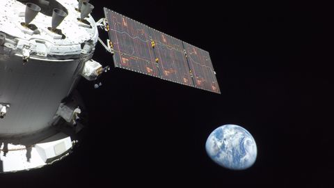 NASA kapsel möödus teel orbiidile Kuu tagaküljest