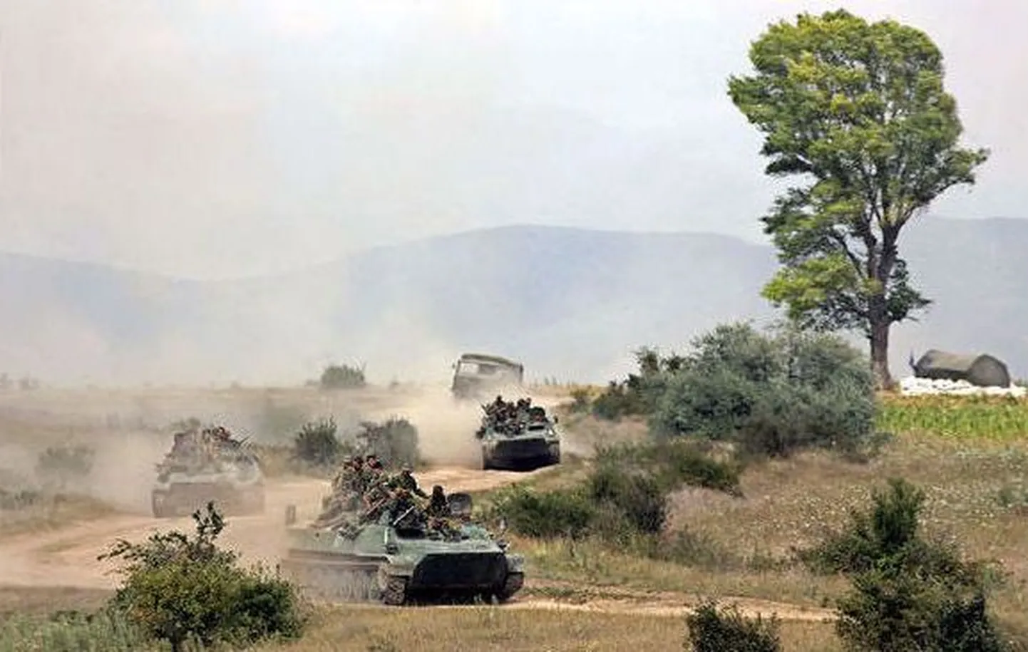 Росийские танки в Южной Осетии в августе 2008 года.