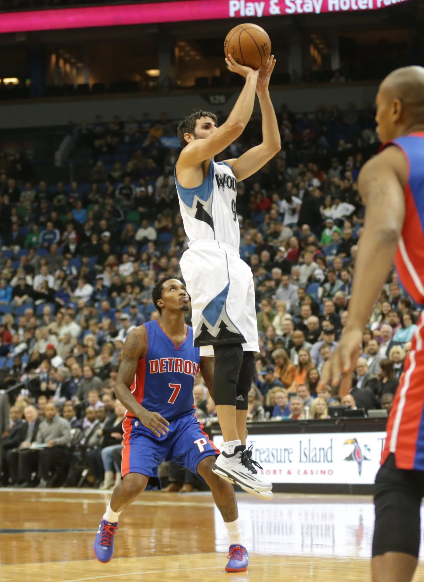 Ricky Rubio.