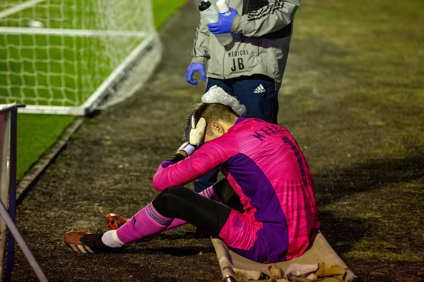 Nõmme Kalju väravavaht Marko Meerits.