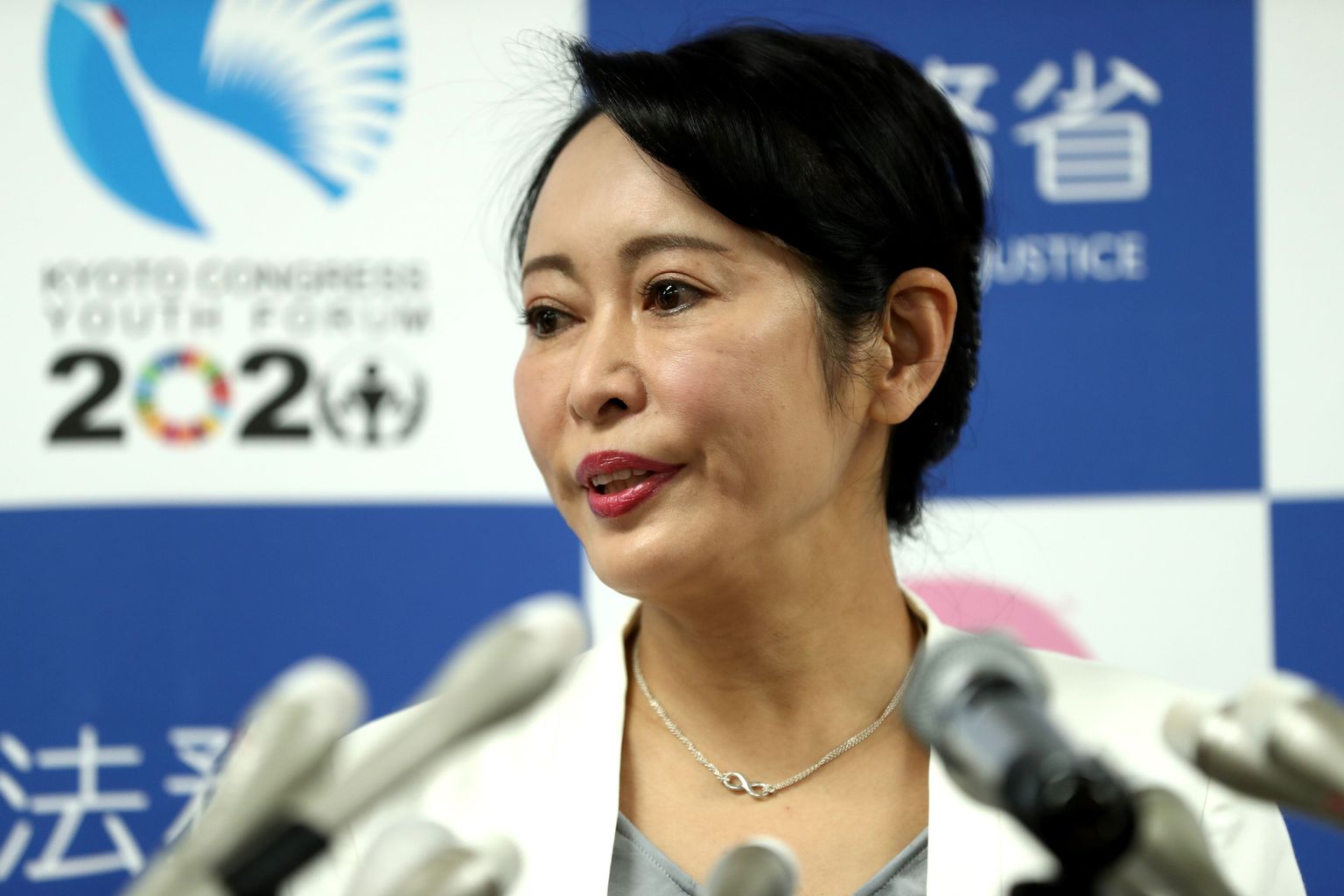 Jaapani justiitsminister Masako Mori esmaspäeval Tokyos pressikonverentsil Nissani eksjuhi Carlos Ghosni põgenemise asjaoludest rääkimas.