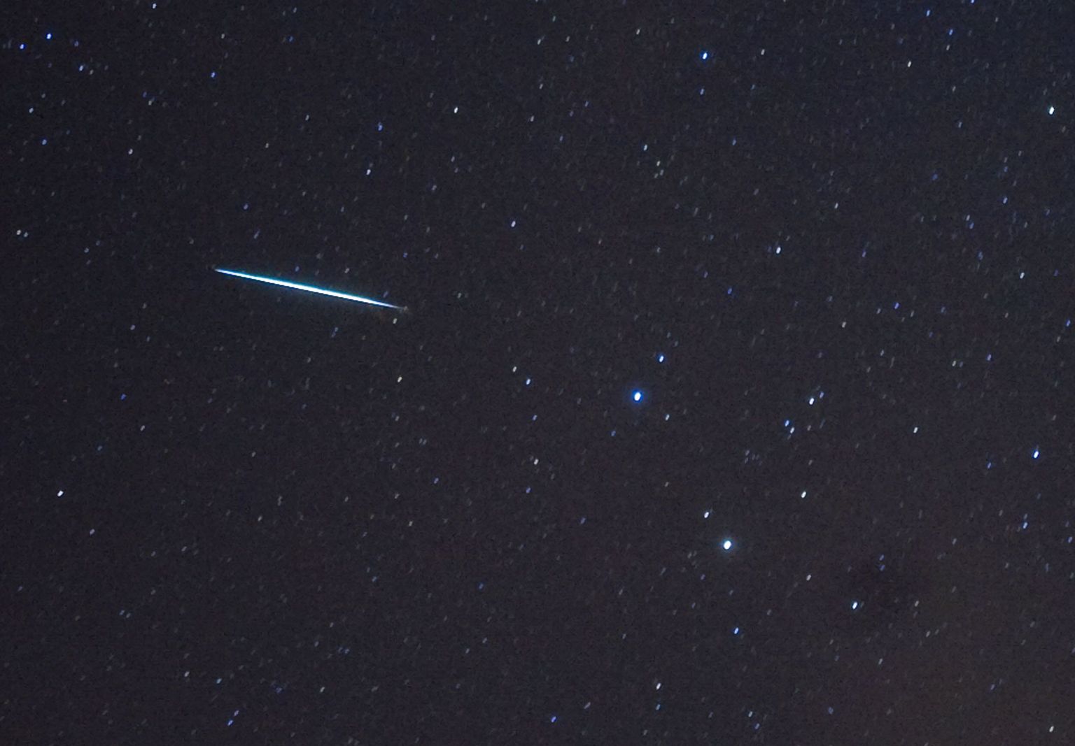 Detsembrikuises taevas saab näha geminiidide meteoorivoolu