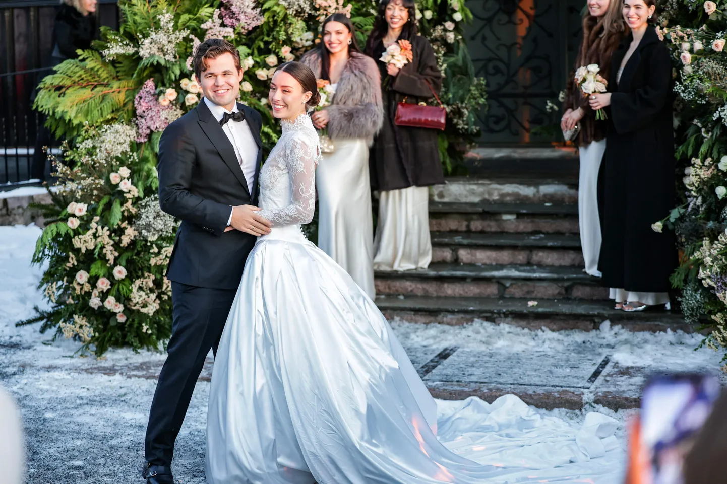 Magnus Carlsen ja Ella Victoria Malone abiellusid 4. detsembril.