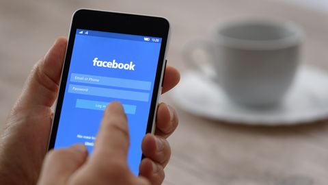 Facebook обнаружила уязвимость, угрожающую кражей страниц 90 млн пользователей