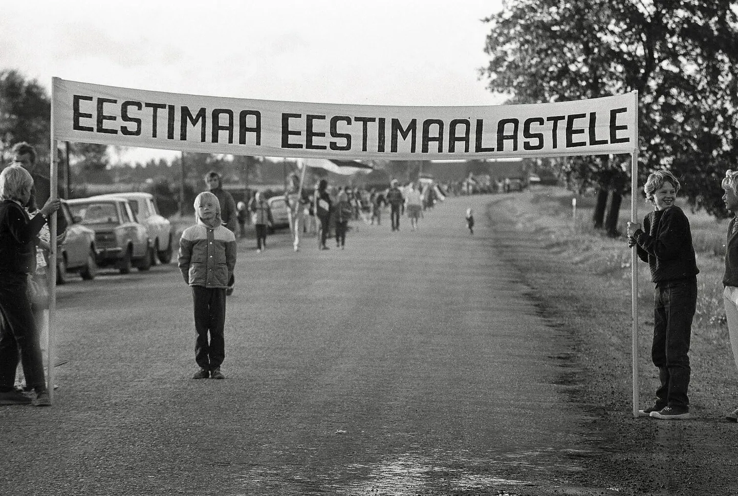 1980. aastatel oli rahvuslik selgroog palju tugevam kui praegu, kui immigratsioonivastasust tajutakse võõraviha või rassismina. Meeleavaldajad Balti ketis 23. augustil 1989.