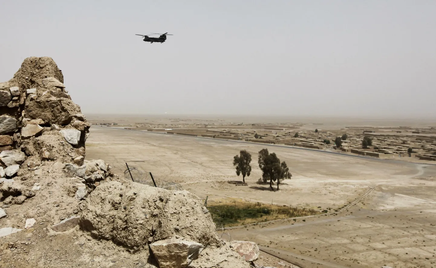 Американские вертолеты чувствуют себя в небе Пакистана, как дома