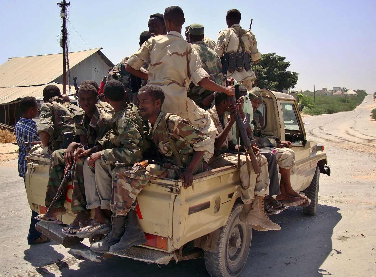 Одна из враждующих друг с другом вооруженных групп в Сомали