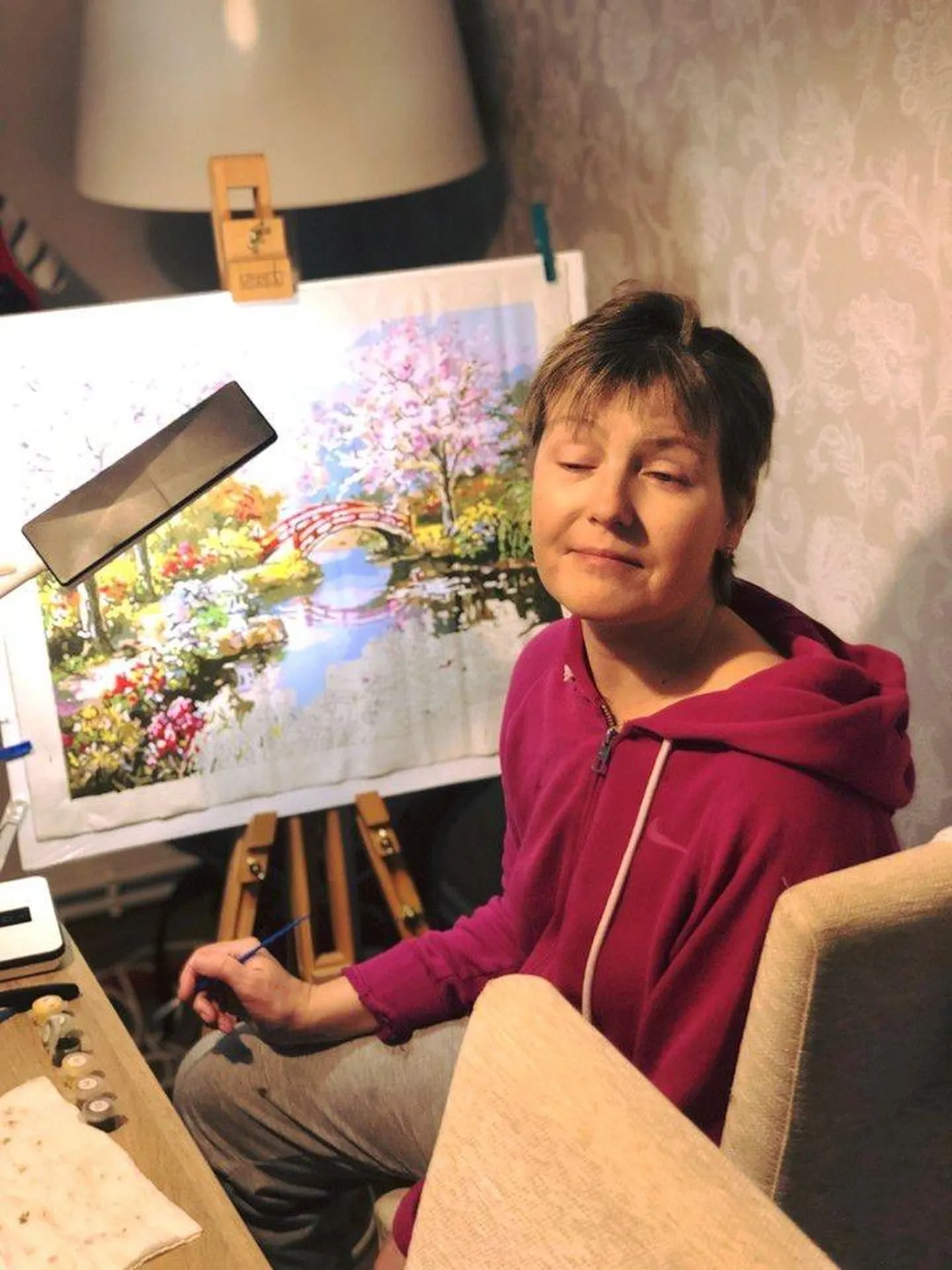 Kristi Natus armastas oma uut hobi maalimist väga ja tegi imelisi pilte.
