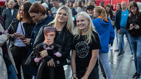 GALERII ⟩ Rakverest sai üheks õhtuks Rockvere: kolm giganti panid Vallimäe võimsalt mürisema!