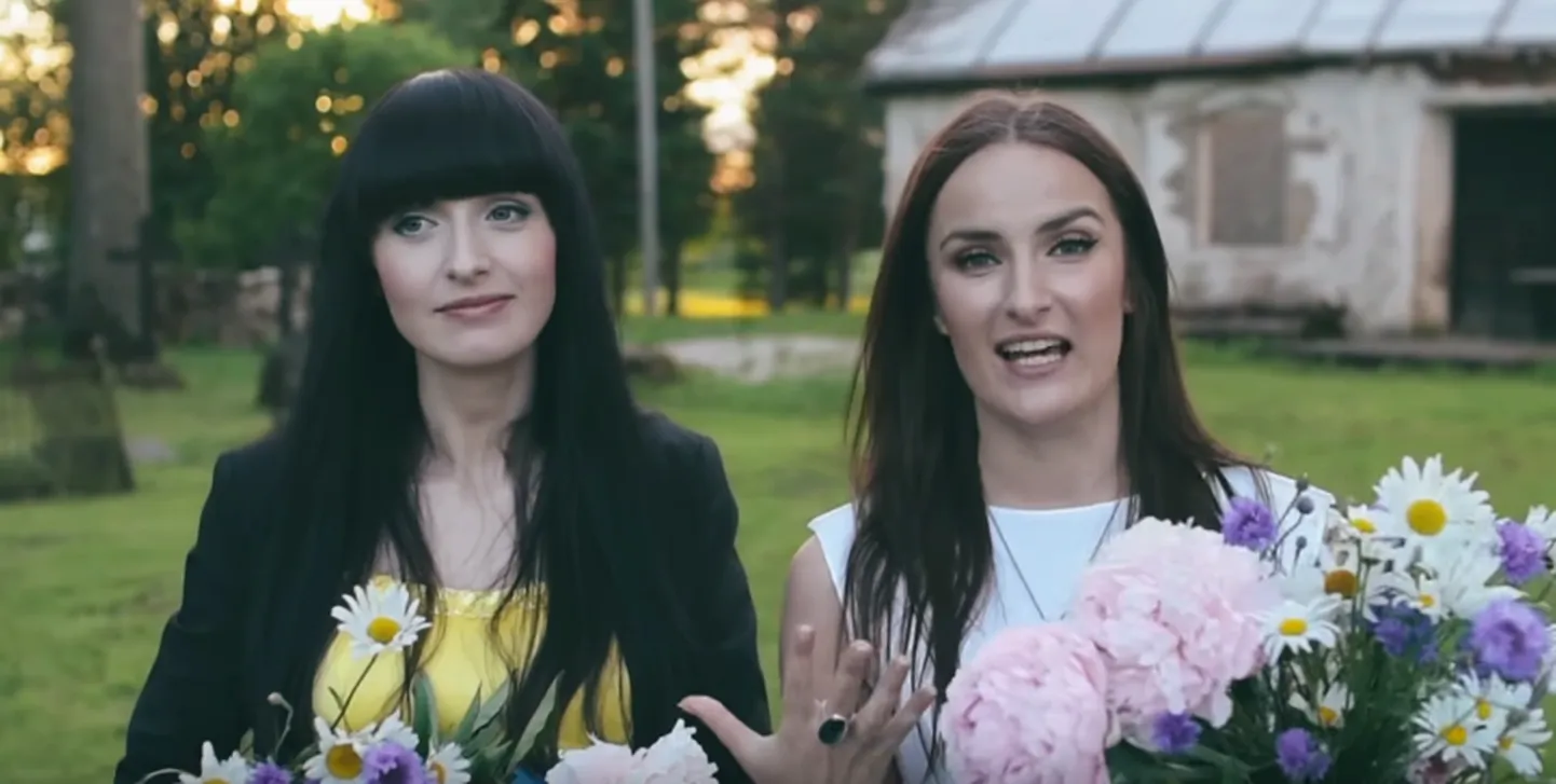 Maria Listra ja Sandra Nurmsalu