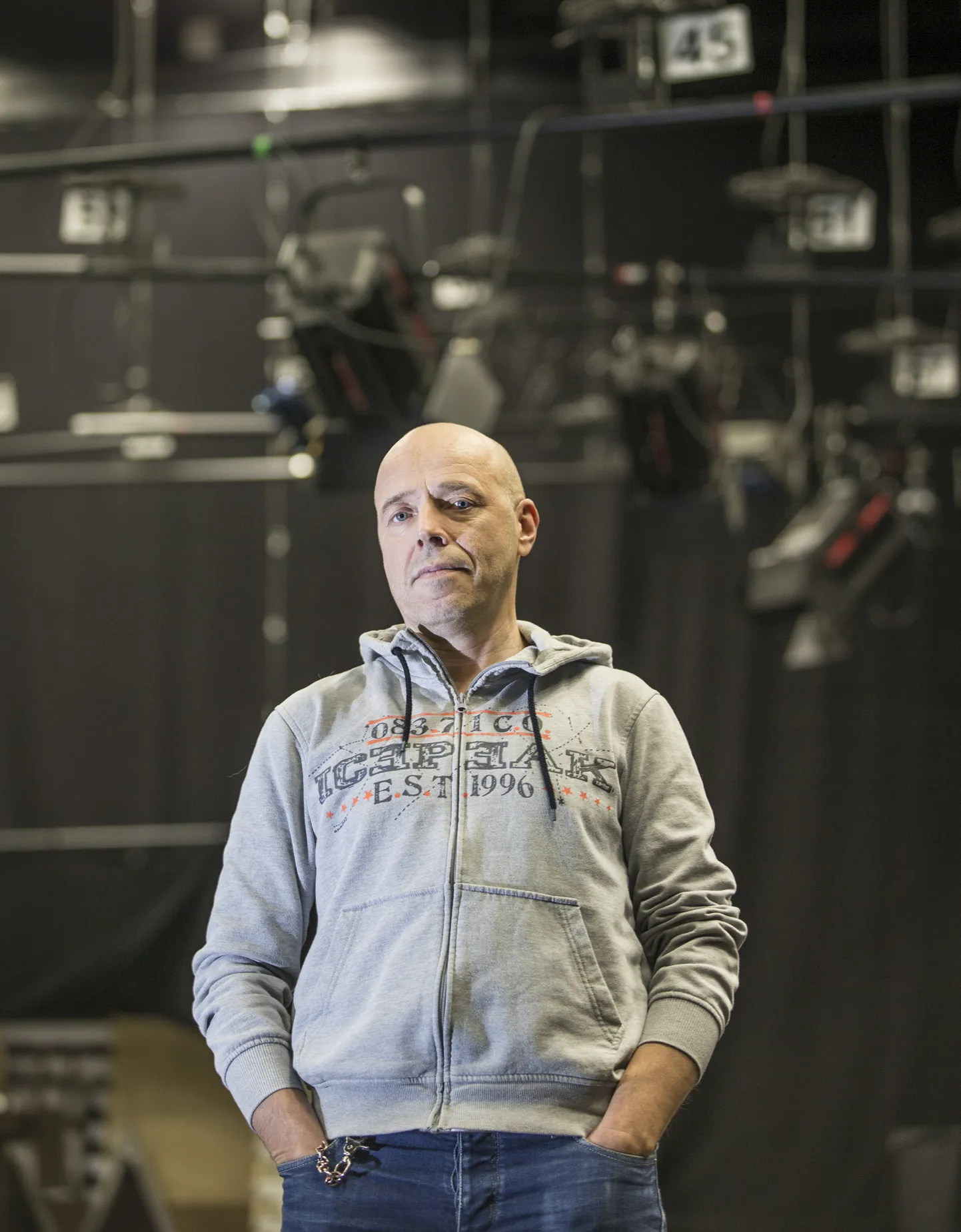 ARMAS KLÕPS «Milline nunnukas!» Urmas Eero Liivi pere täienes uue liikmega